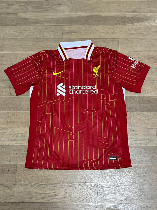 Trent Alexander Arnold SIGNED and AUTHENTICATED by Beckett Liverpool Jersey